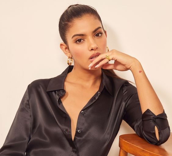 The trendy shirt for winter 2023 The trendy shirt for winter 2023 - style motivation, style, satin shirts, fashion style, fashion