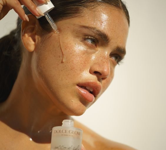 A radiant complexion with the best self-tanning serums A radiant complexion with the best self-tanning serums - style motivation, serums, self-tanning serum, fresh skin, fresh face, beauty