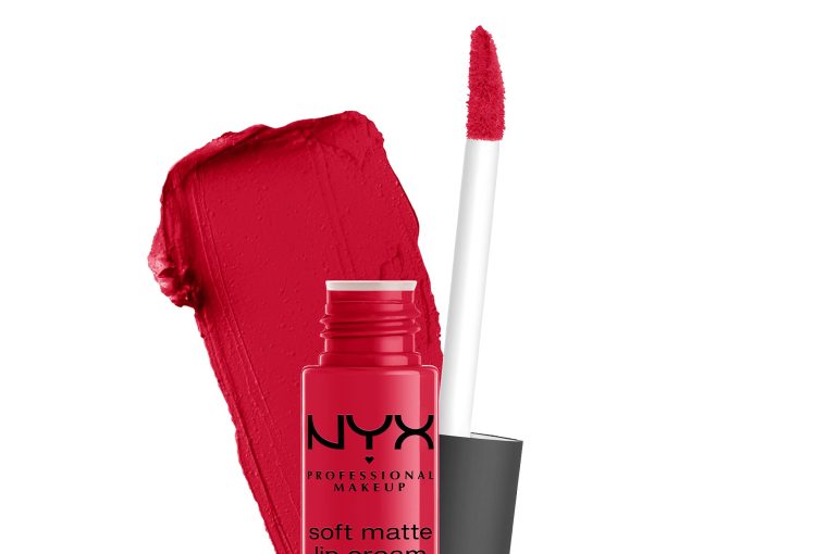 The 4 best products for perfect red lips The 4 best products for perfect red lips - style motivation, style, red lipstick shades, red lips, perfect red lips, fashion, beautym lipsticks