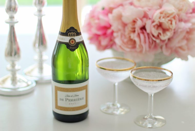 The Language Of Peonies: Exploring The Symbolism And Color Guide Of This Beloved Flower The Language Of Peonies: Exploring The Symbolism And Color Guide Of This Beloved Flower - symbolic, signifiance, peony flower, color, blossoms