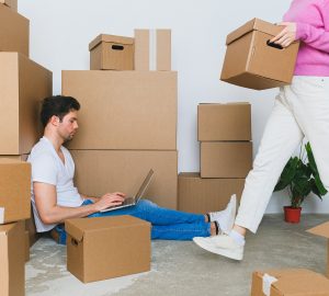 5 Tips to Make Your Long-Distance Move Stress Free - stress free, professional movers, packing, organized, moving, clutter