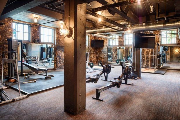 10 Examples of Home Gym Design - wall unit, vintage, rustic, modular, luxury, industrial, home gym, home design, compound, basement