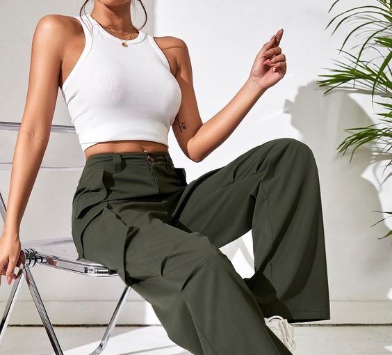 Cargo Pants Named the Must-Have Fashion Item of the Year Cargo Pants Named the Must-Have Fashion Item of the Year - style motivation, style, fashion style, fashion, cargo pants style, cargo pants outfits, cargo pants