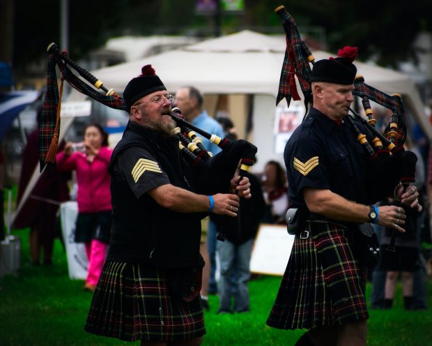 The History of the Flags of Scotland - scotland, lion, history, flag, art