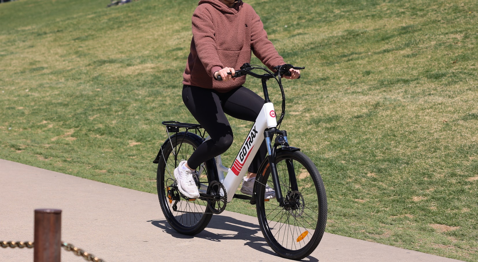 Discover the Advantages of Investing in an Electric Bike - savings, Lifestyle, health benefits, electric bike, cost-effectiveness, benefits, active lifestyle