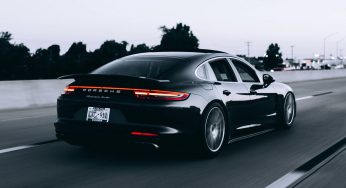 Pros And Cons of Renting Luxury Cars