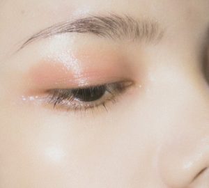 Beauty Secrets: 6 Ways You Can Refresh Your Skin - secrets, nourishment, natural ingrediants, fillers, facial serum, beuty