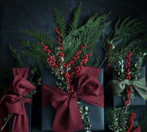 Unleash Your Creativity with 2023's Most Original Gift-Wrapping Ideas -