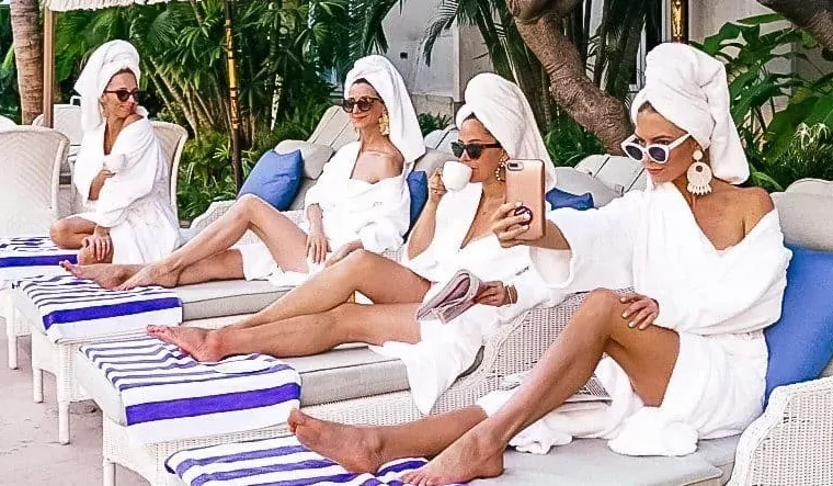 Planning a Chic Girls' Weekend Getaway? Here's What Every Fashionable Woman Needs - women, trip, Lifestyle, chic refreshments