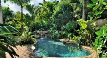 Transform Your Backyard with These Breathtaking Tropical Landscape Garden Pools