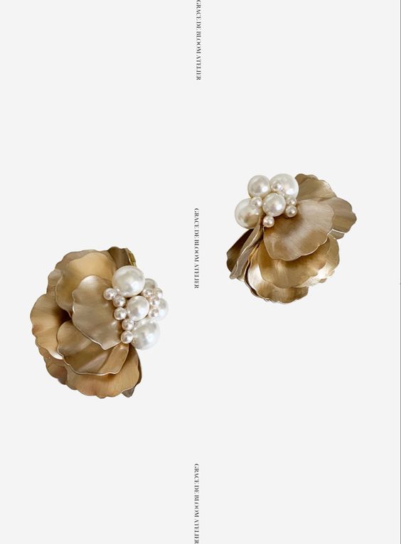 Stunning Floral Wedding Earrings to Complete Your Bridal Look