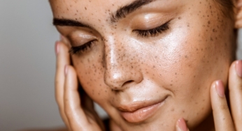 Glow-Getters Unite! Master the Art of Moisturizing for Luminous Skin