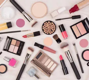 New to Beauty? Discover the 6 Essential Makeup Products Every Beginner Needs! - setting powder, mascara, makeup tools, makeup essentials, lip product, lightweight foundation, flawless base, concealer, blending brush, beginner makeup