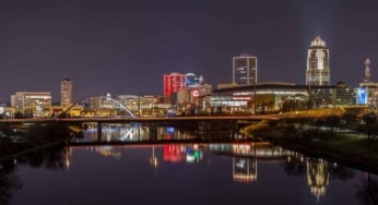 Ready to Shop and Feast in the Midwest? Which Cities Do It Best?